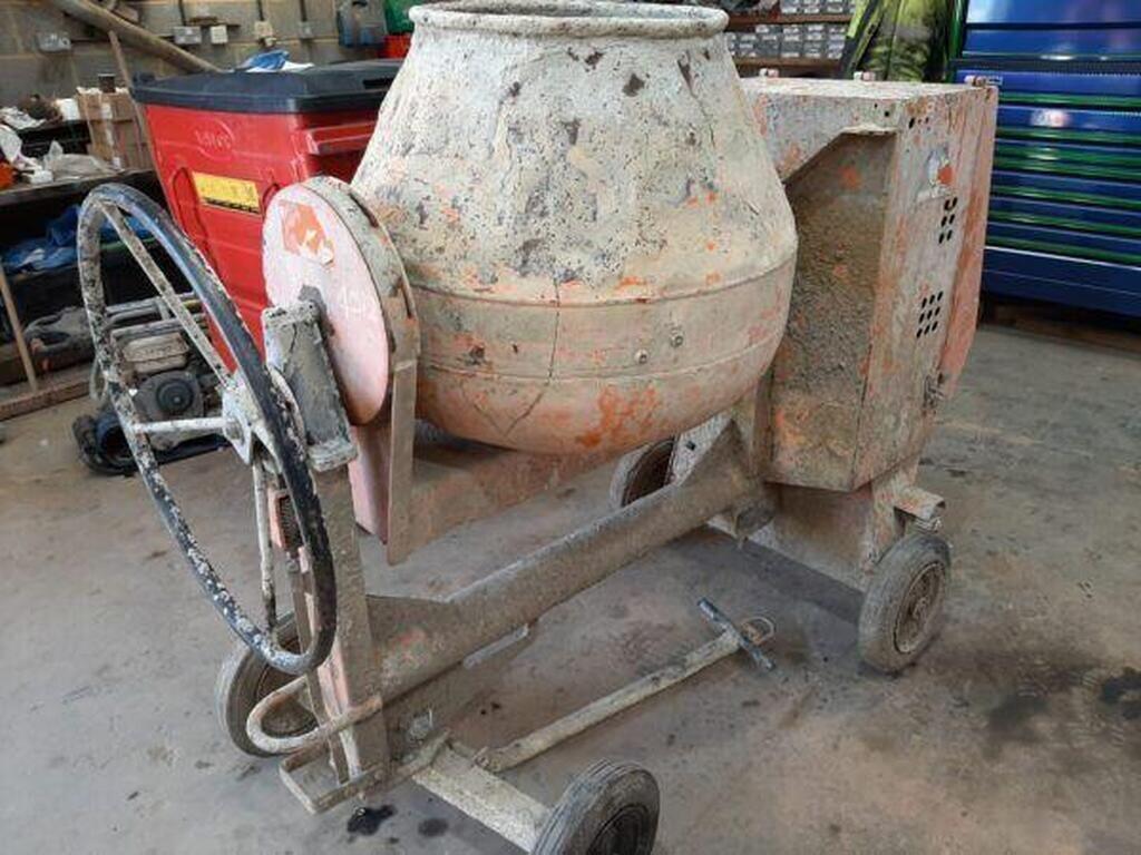Concrete Mixer