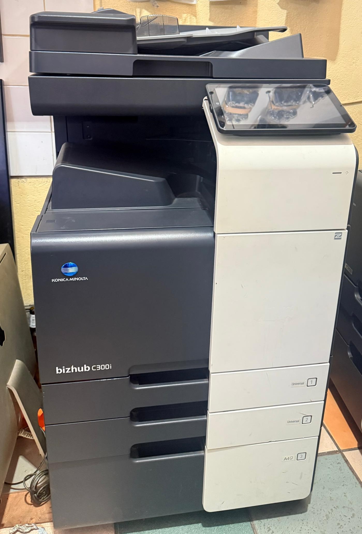 Konica Minolta Bizhub c300i