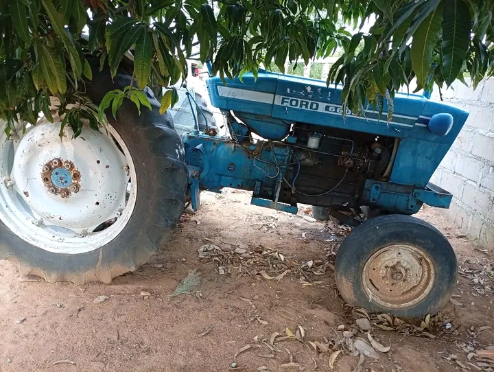 Tractor